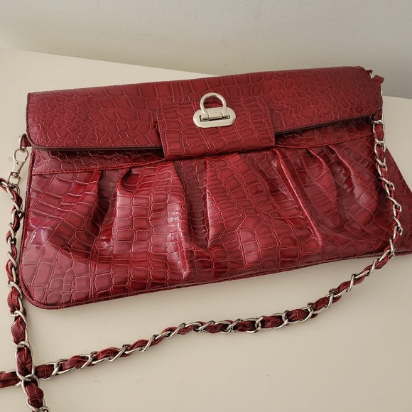 Dark red clutch/ crossbody - Picture 5 of 6